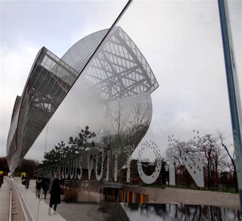 parkeren bij fondation louis vuitton|Parkeren bij Louis Vuitton Stichting.